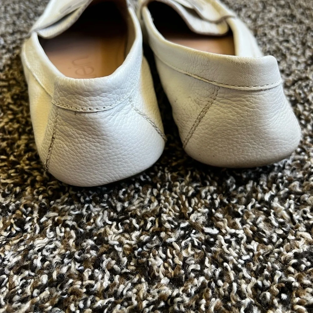 Calvin Klein Women's Cream Loafers - Picture 6 of 8